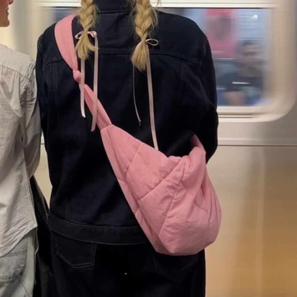 Graviet Quilted Crossbody Bag